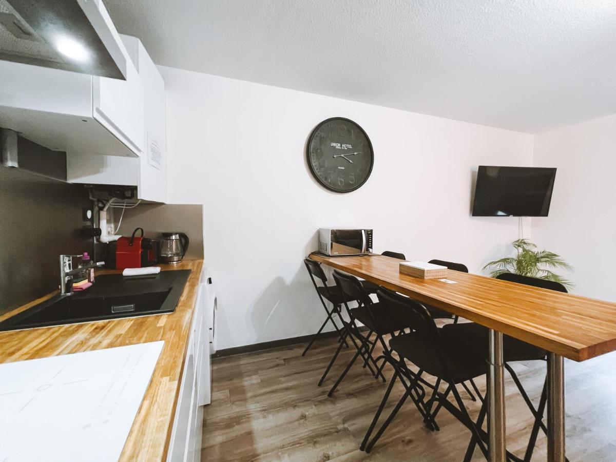 Le Dromardechois - Gite Meuble 6 Personnes Tournon Sur Rhone - Ecolodgite Exterior foto