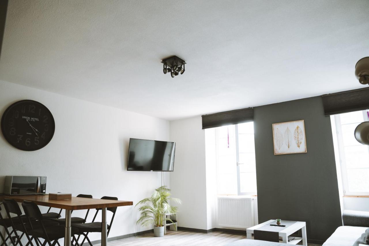 Le Dromardechois - Gite Meuble 6 Personnes Tournon Sur Rhone - Ecolodgite Exterior foto
